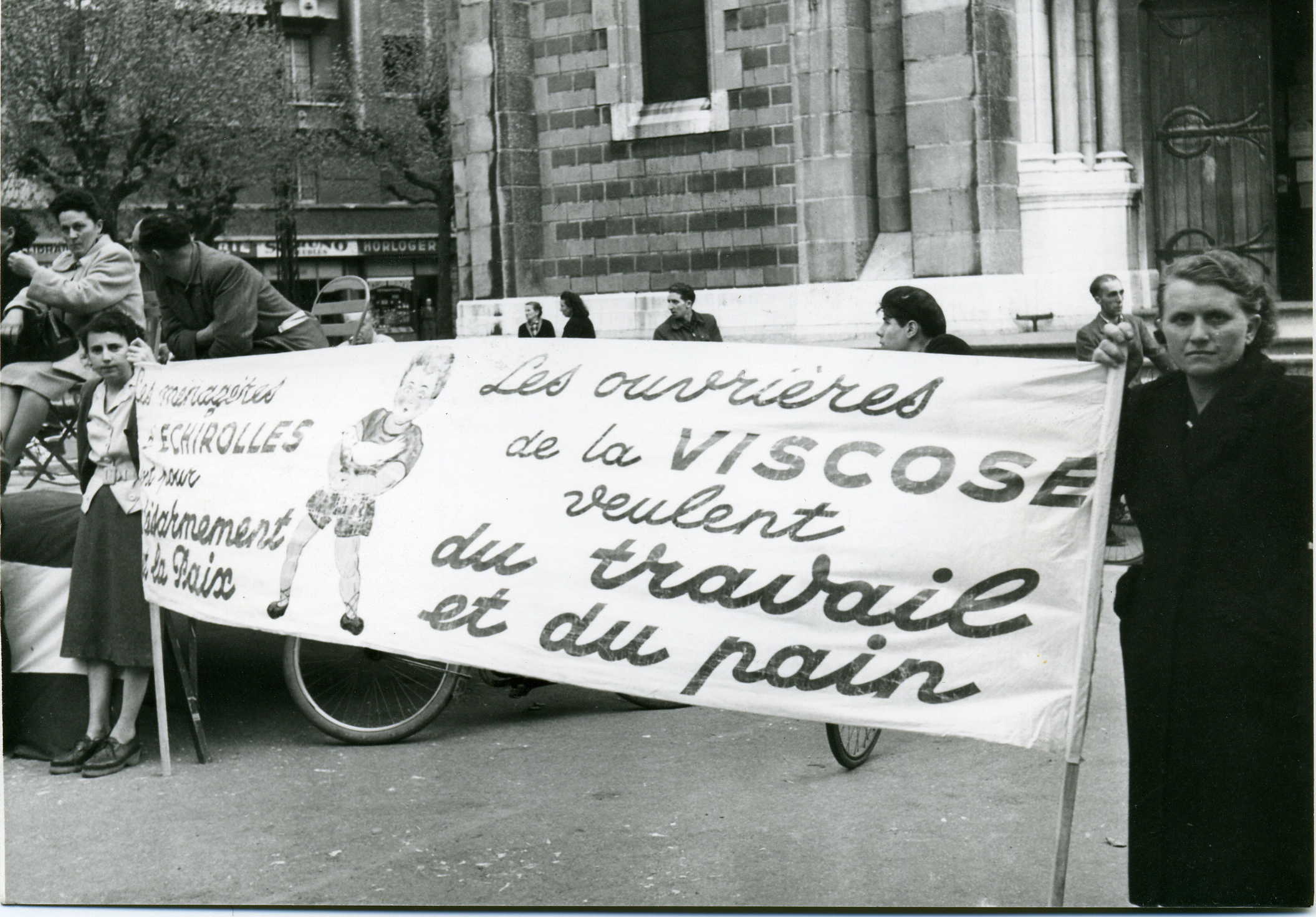 Manifestation à la Place Saint-Bruno, 1952.