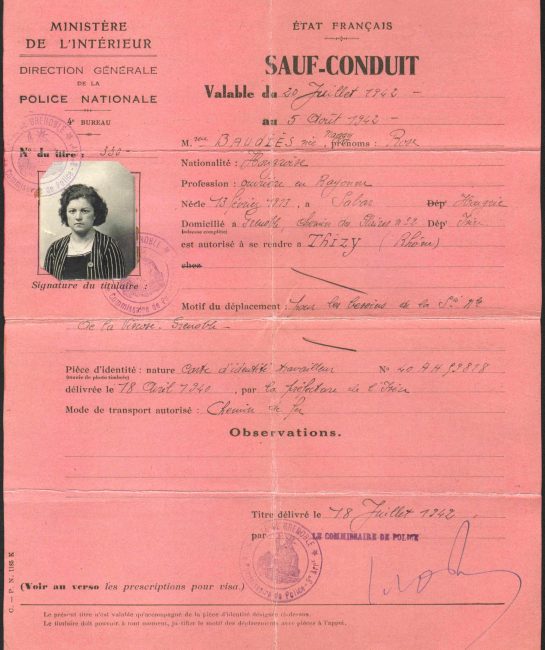 Sauf-conduit délivré à Mme Rose Baudiès née Nagy pour se rendre à Thizy dans le Rhône. Collection du musée de la Viscose © Le TRACé